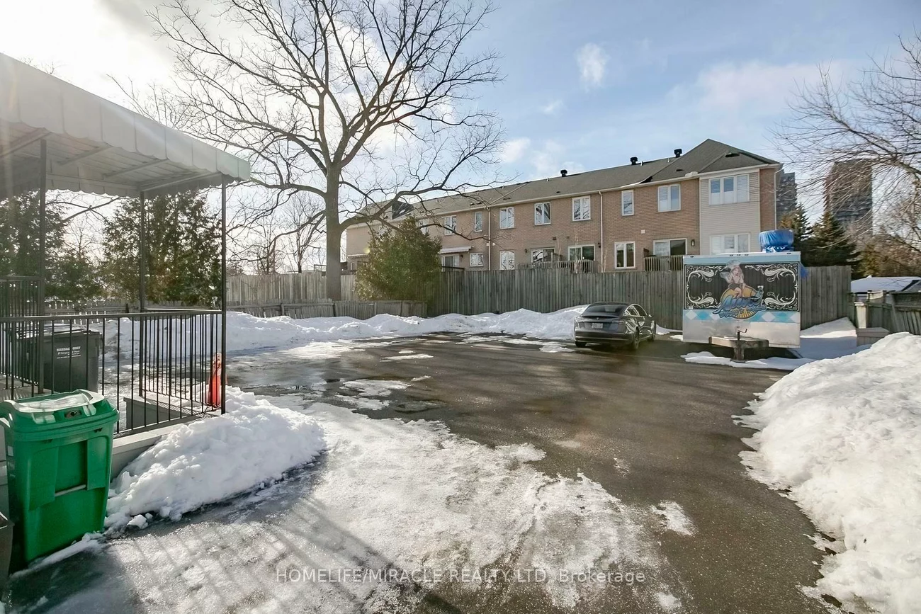 144, Queen, Downtown Brampton, Brampton