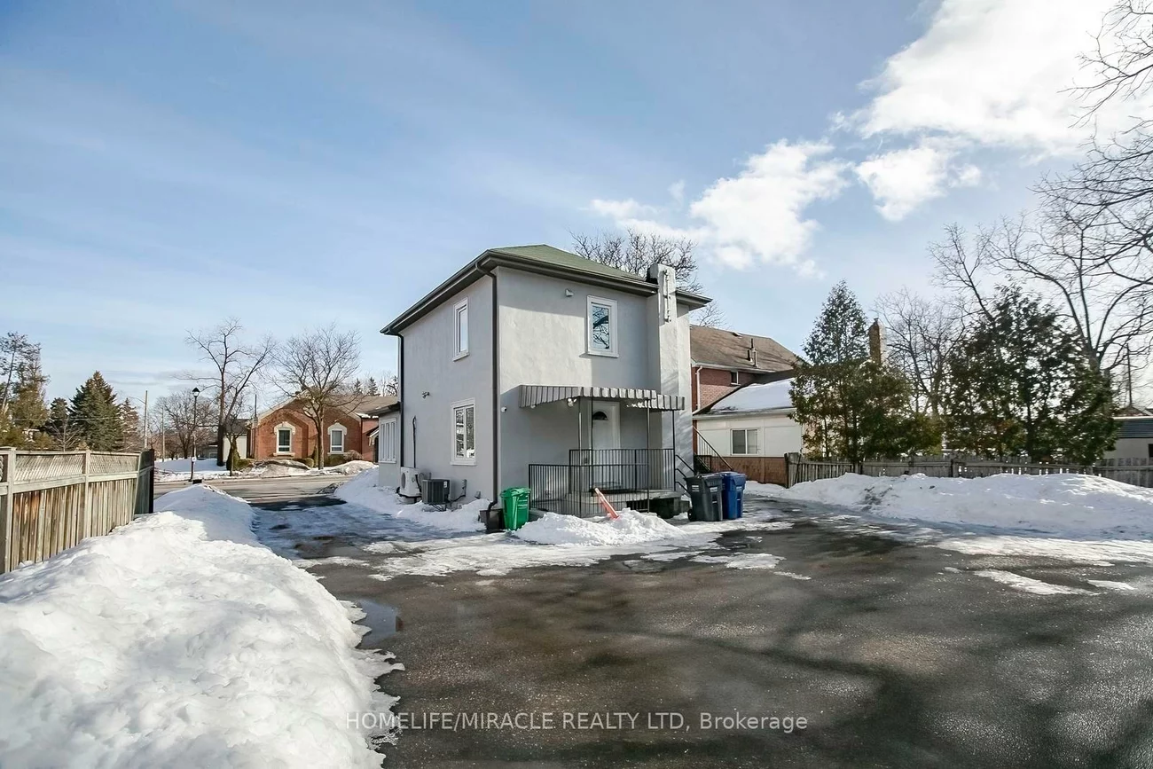 144, Queen, Downtown Brampton, Brampton