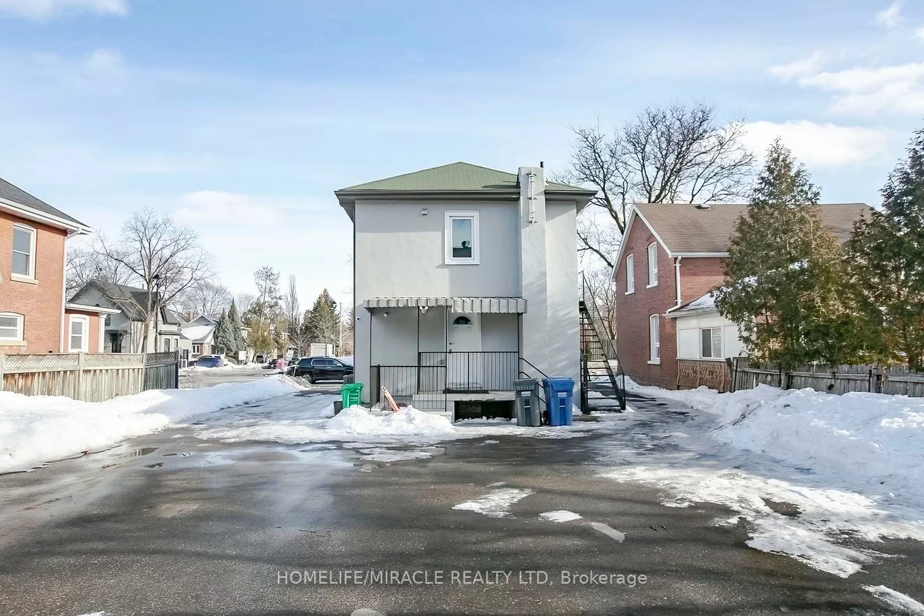 144, Queen, Downtown Brampton, Brampton
