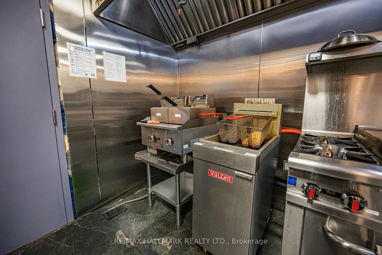 27, Main, Downtown Brampton, Brampton