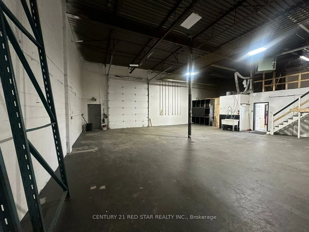 20, Strathearn, Steeles Industrial, Brampton