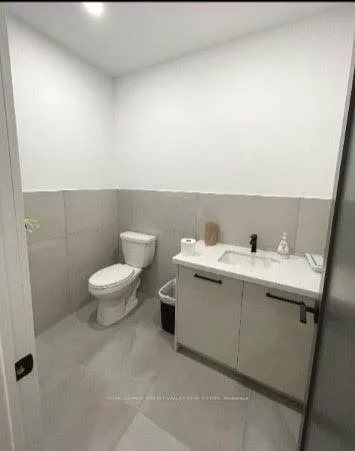 40, Queen, Downtown Brampton, Brampton