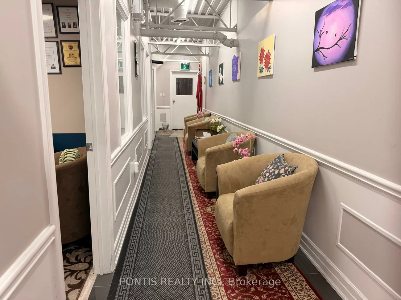 351, Parkhurst, Parkway Belt Industrial Area, Brampton