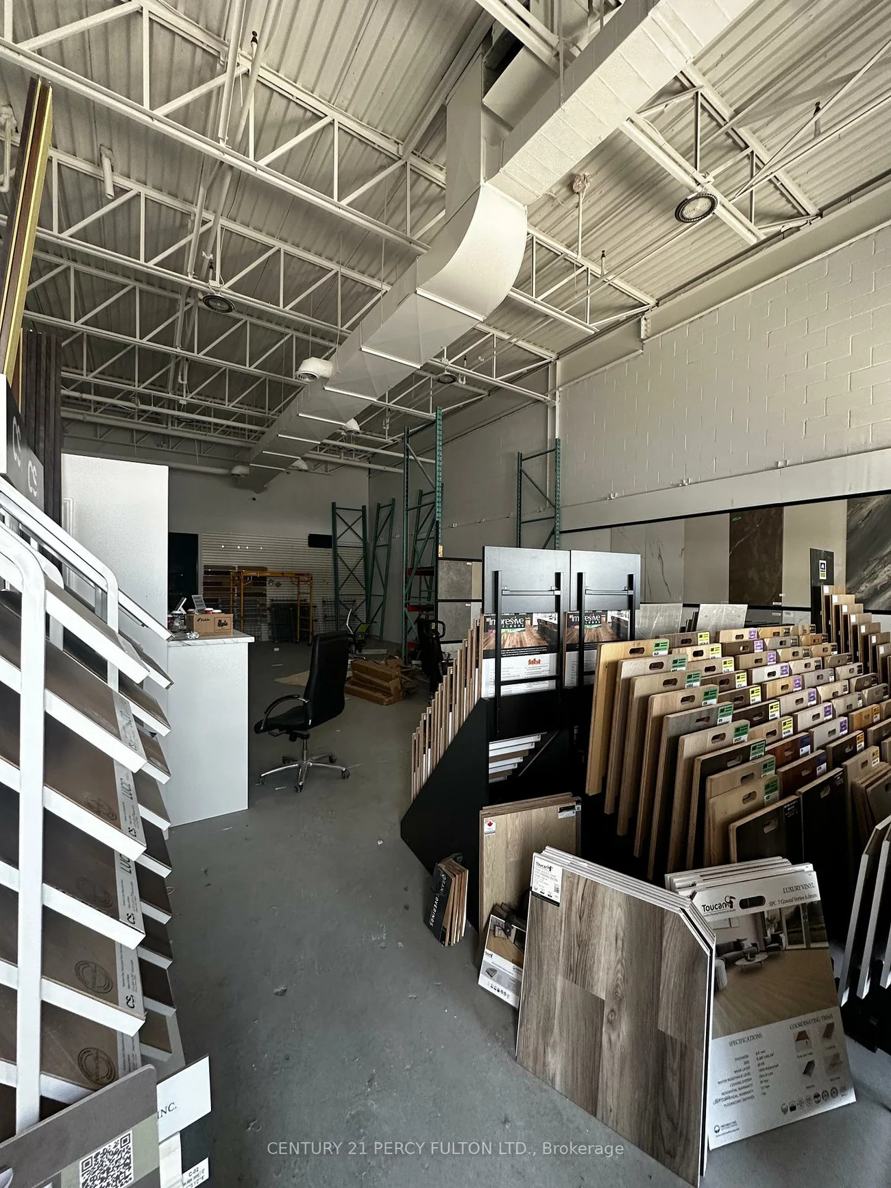 2074, Steeles, Southgate, Brampton