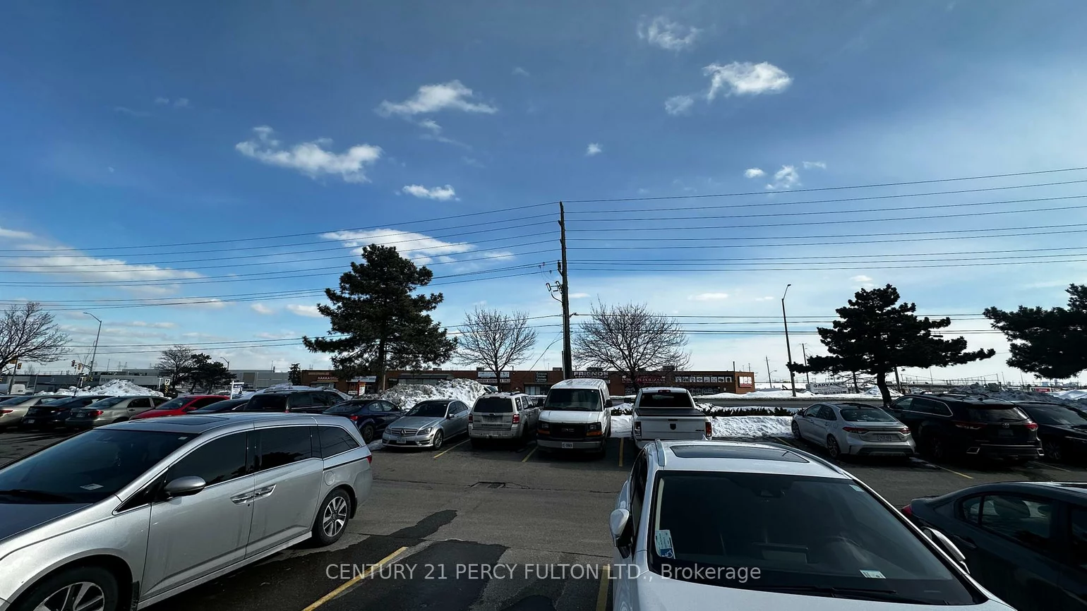 2074, Steeles, Southgate, Brampton