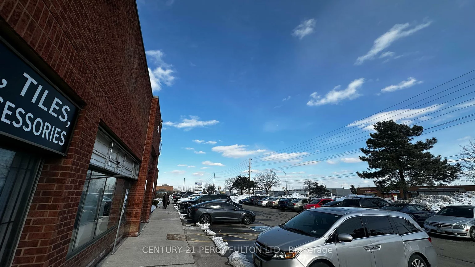 2074, Steeles, Southgate, Brampton