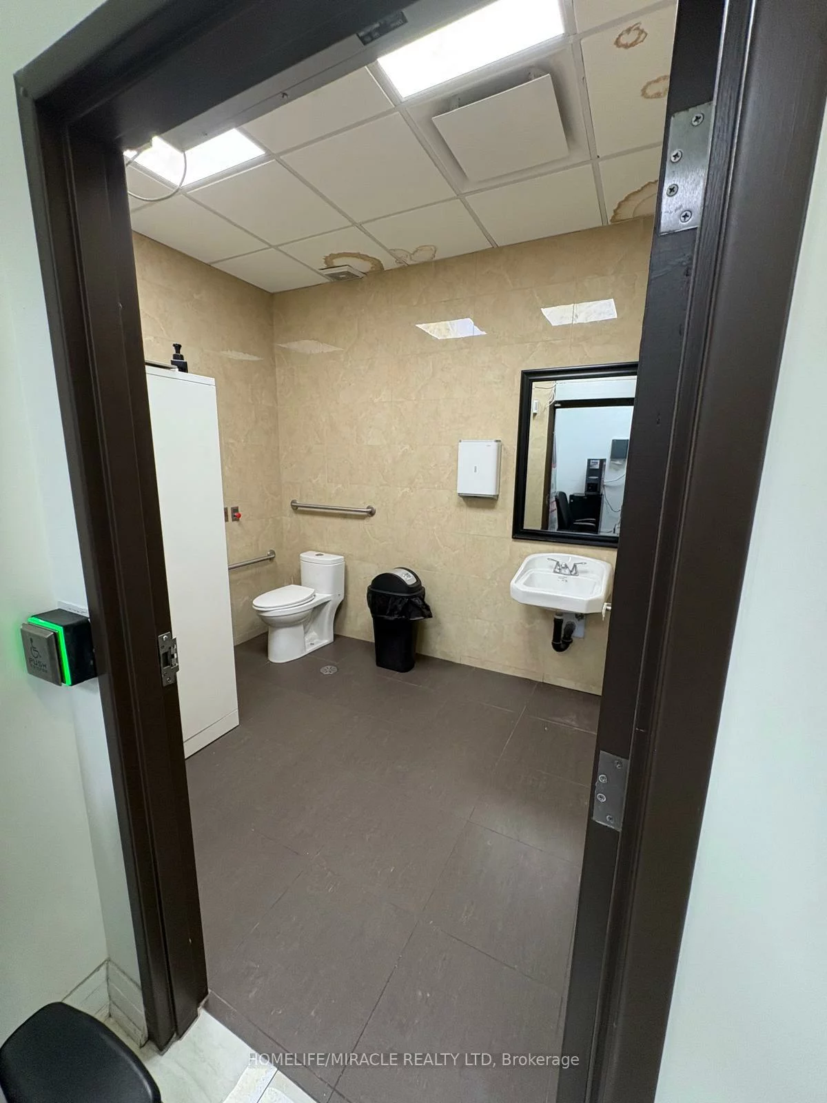 7920, Hurontario, Fletcher's Creek South, Brampton