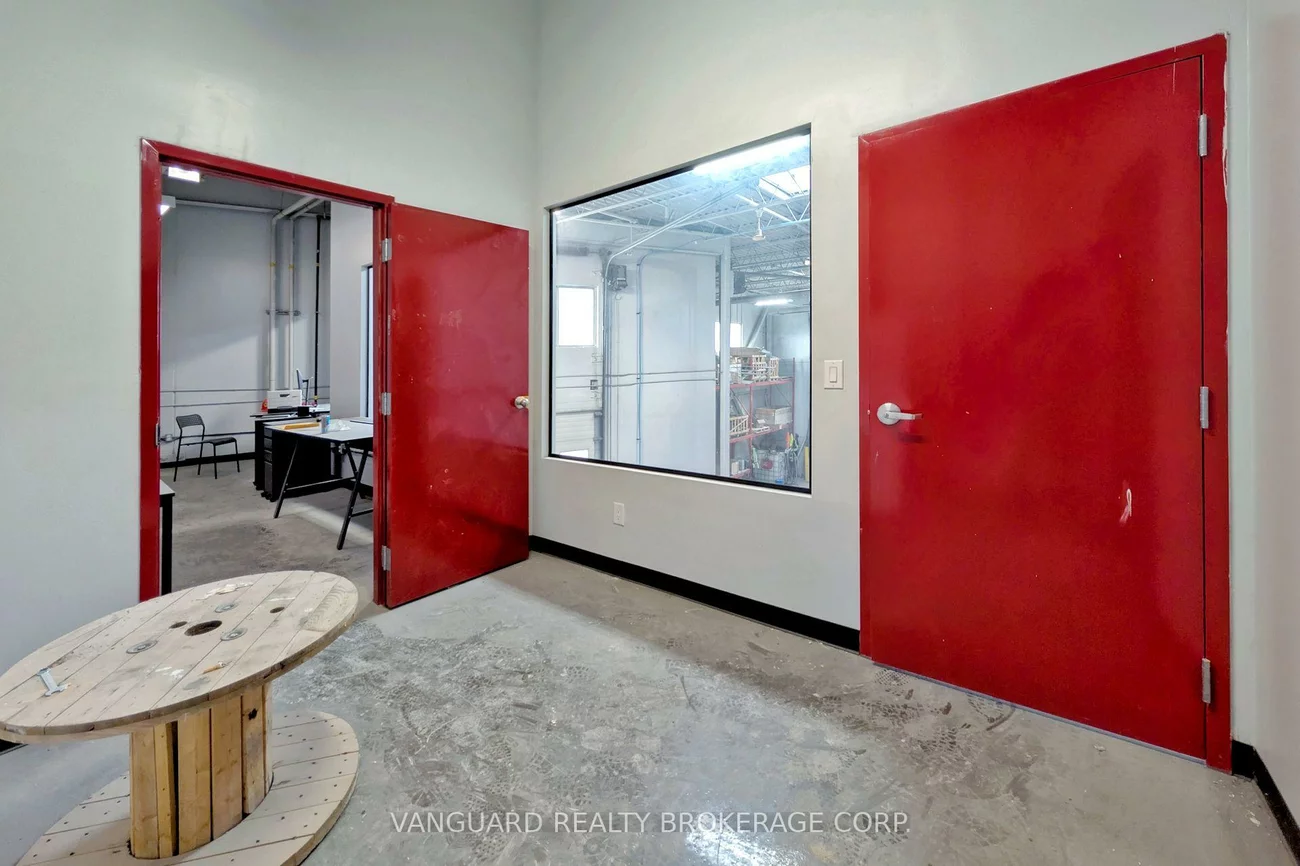 8, Cadetta, Highway 427, Brampton