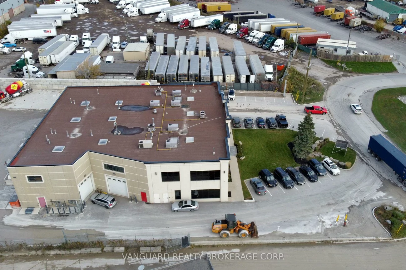 8, Cadetta, Highway 427, Brampton