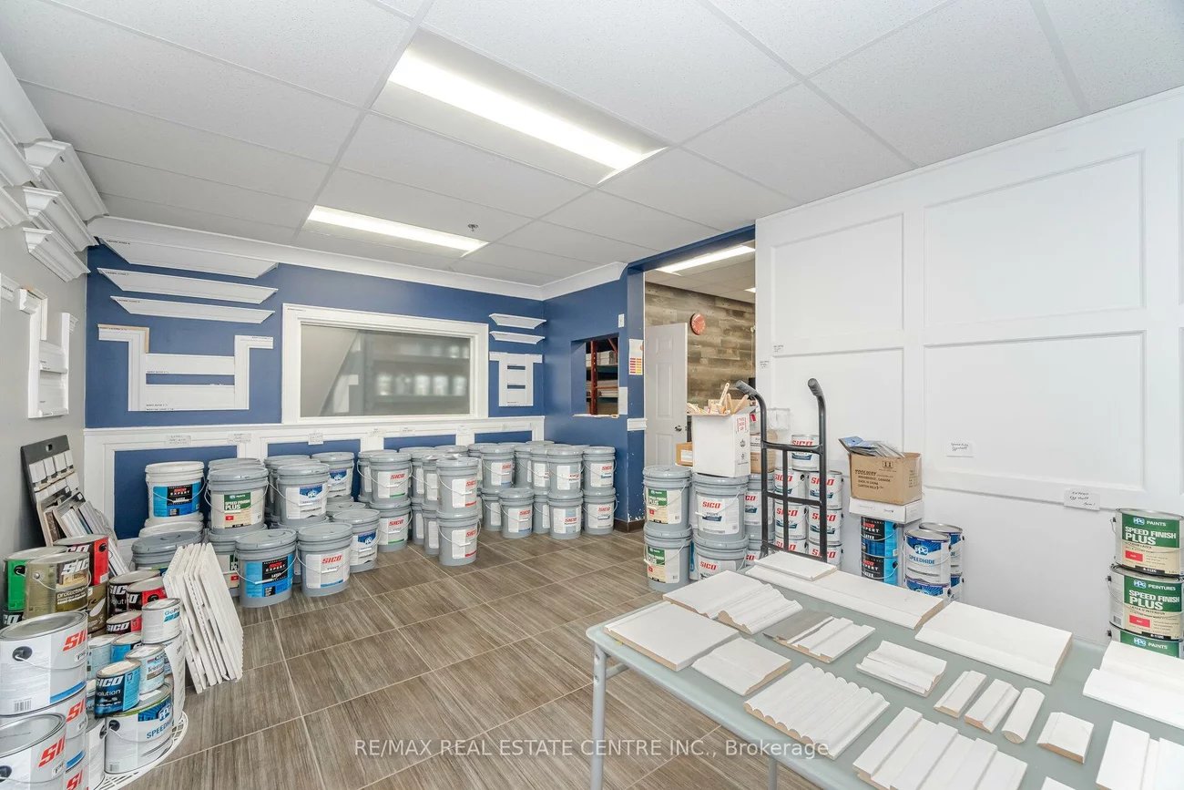 2074, Steeles, Southgate, Brampton