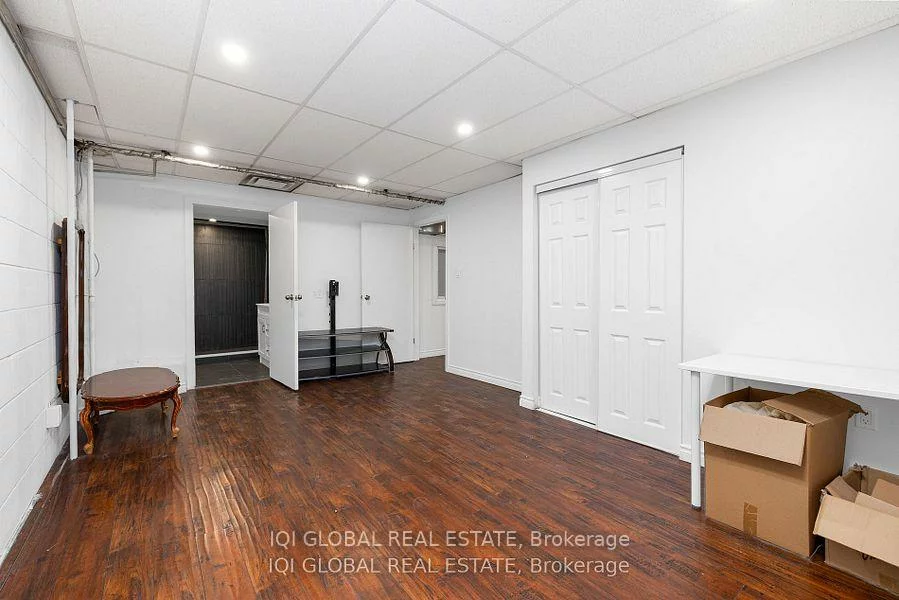 4, Alfred Kuehne, Steeles Industrial, Brampton