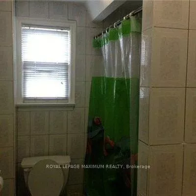 3832, Steeles, Parkway Belt Industrial Area, Brampton