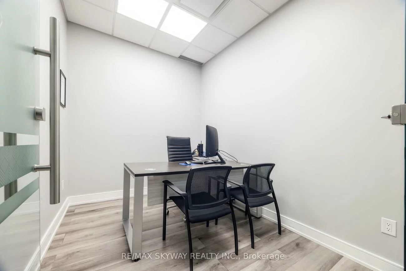 2565, Steeles, Steeles Industrial, Brampton