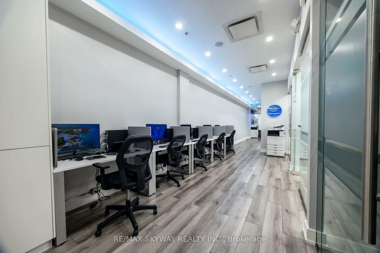 2565, Steeles, Steeles Industrial, Brampton