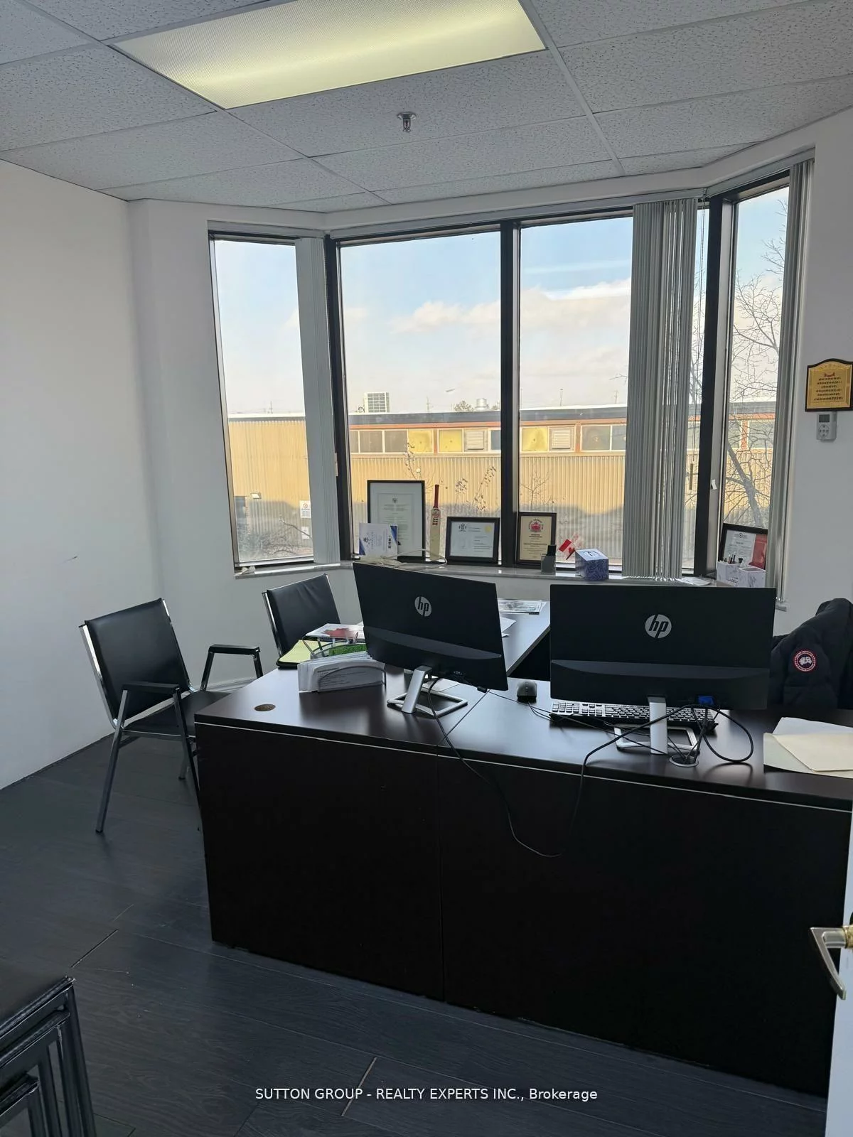 350, Rutherford, Brampton East Industrial, Brampton