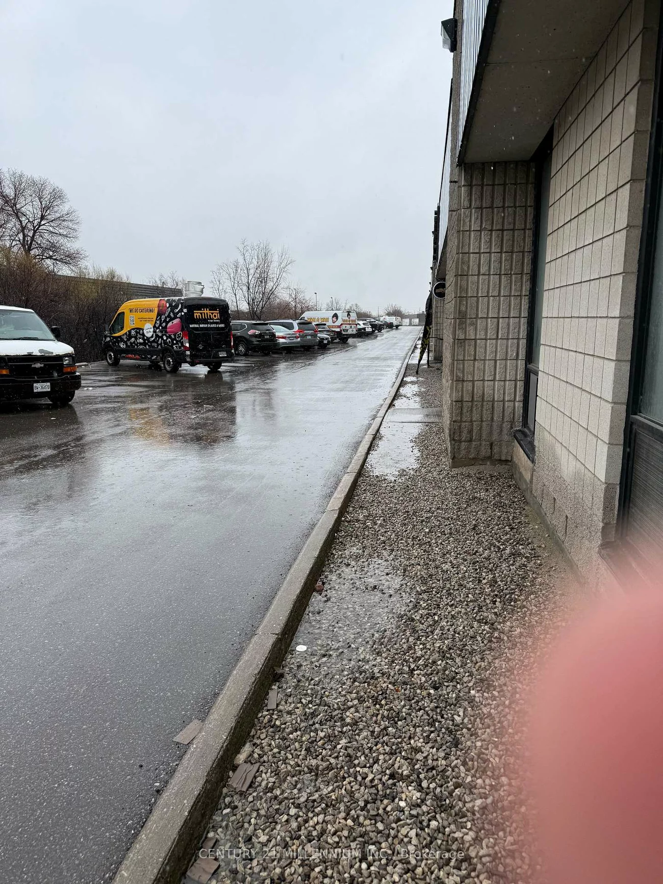 173, Glidden, Brampton East Industrial, Brampton