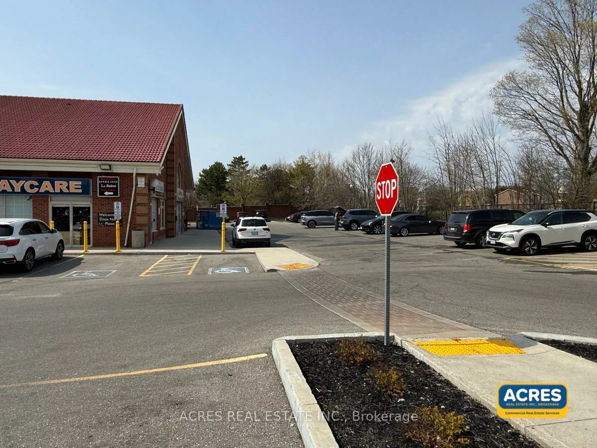 860, North Park, Westgate, Brampton