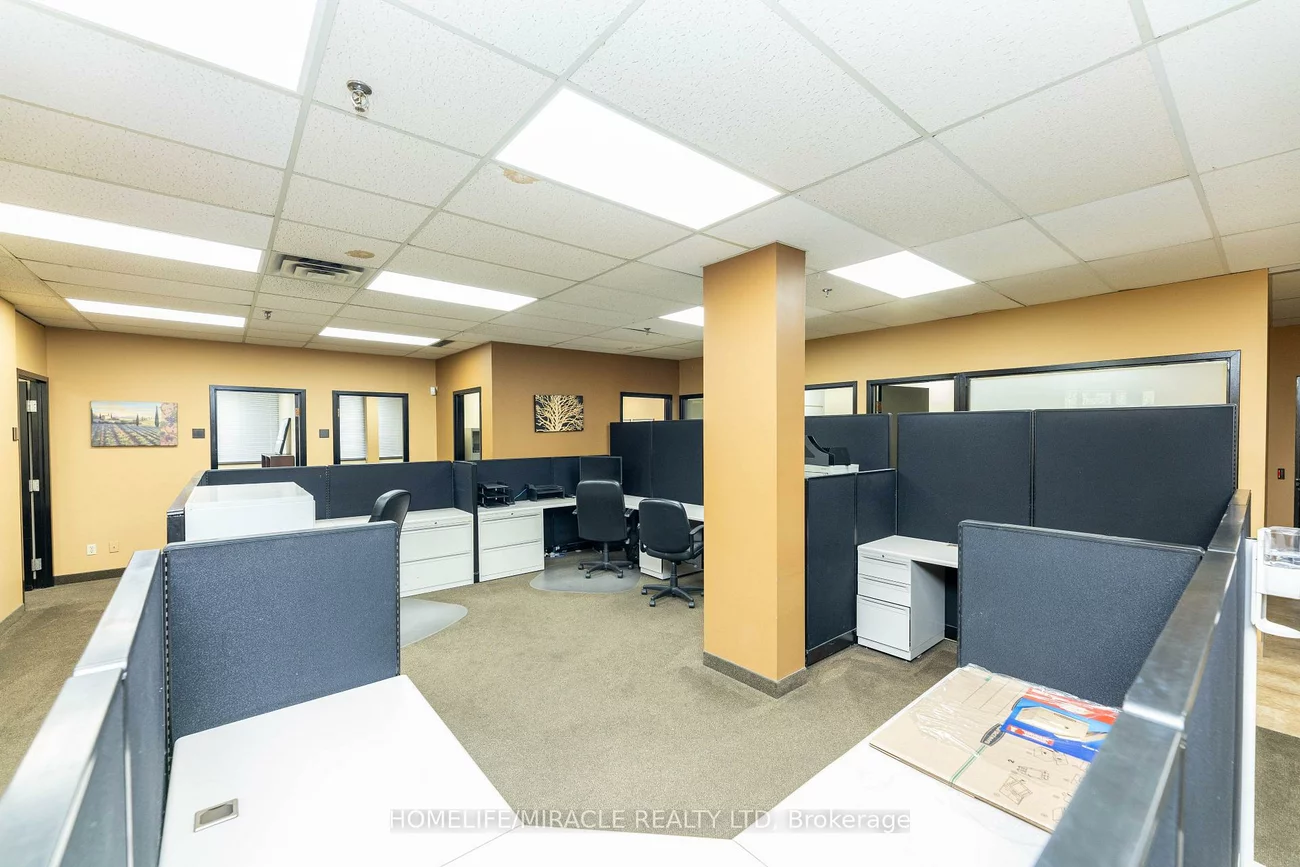 11, Automatic, Gore Industrial North, Brampton