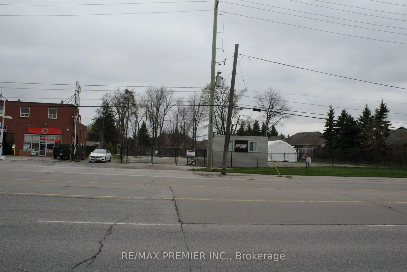 11859, Hurontario, Snelgrove, Brampton