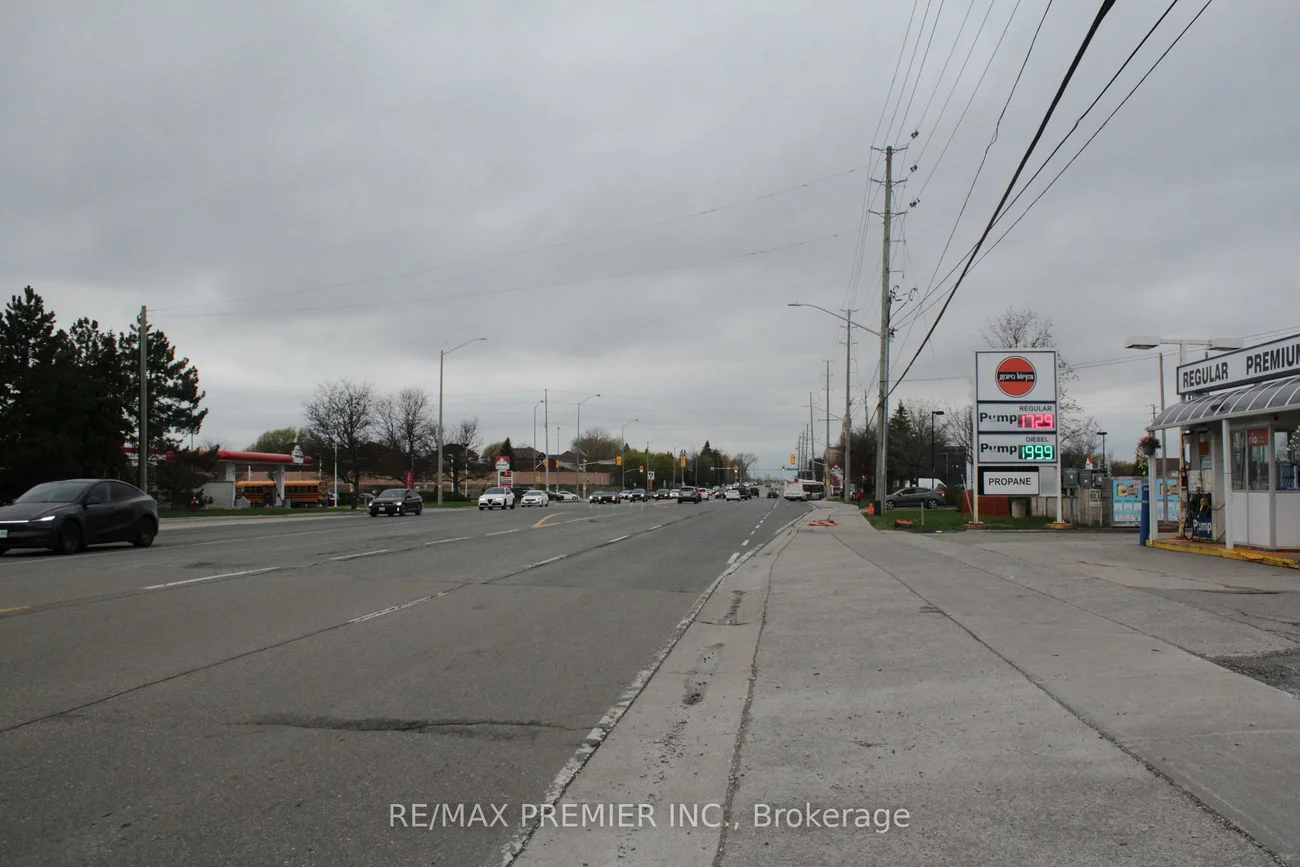 11859, Hurontario, Snelgrove, Brampton