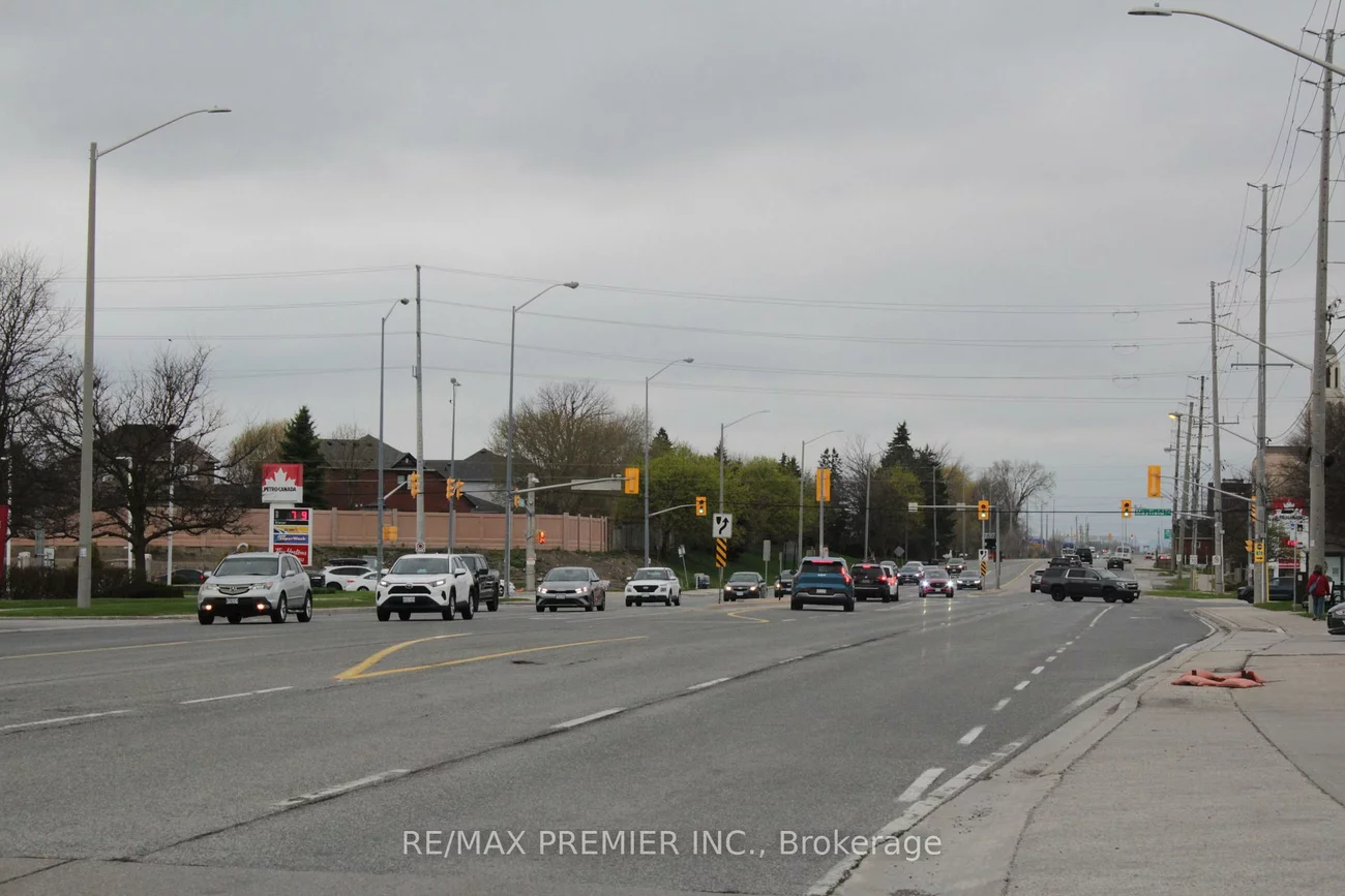 11859, Hurontario, Snelgrove, Brampton