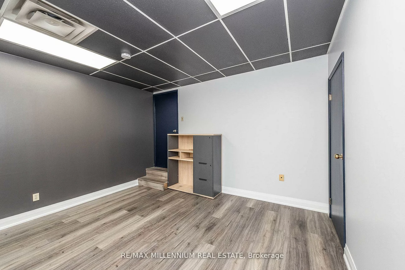 1300, Steeles, Bramalea West Industrial, Brampton
