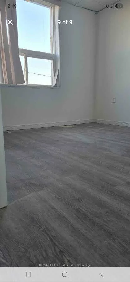 105, Kennedy, Brampton East, Brampton