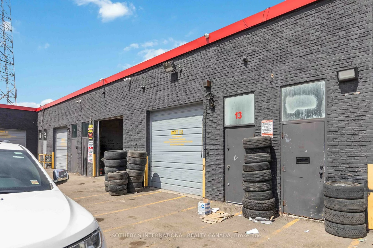 289, Rutherford, Brampton East Industrial, Brampton