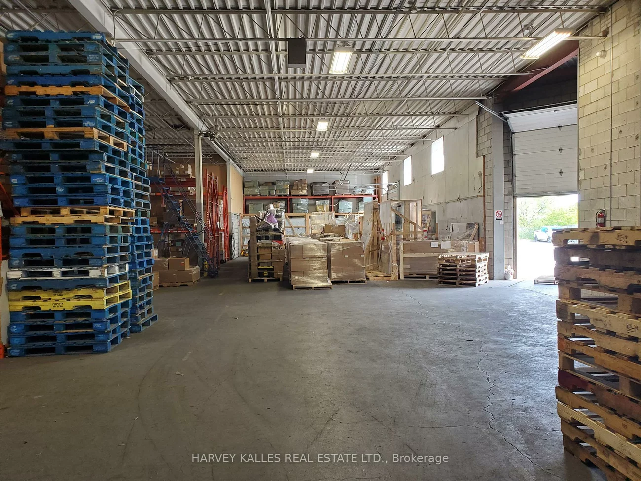 27, Selby, Brampton East Industrial, Brampton