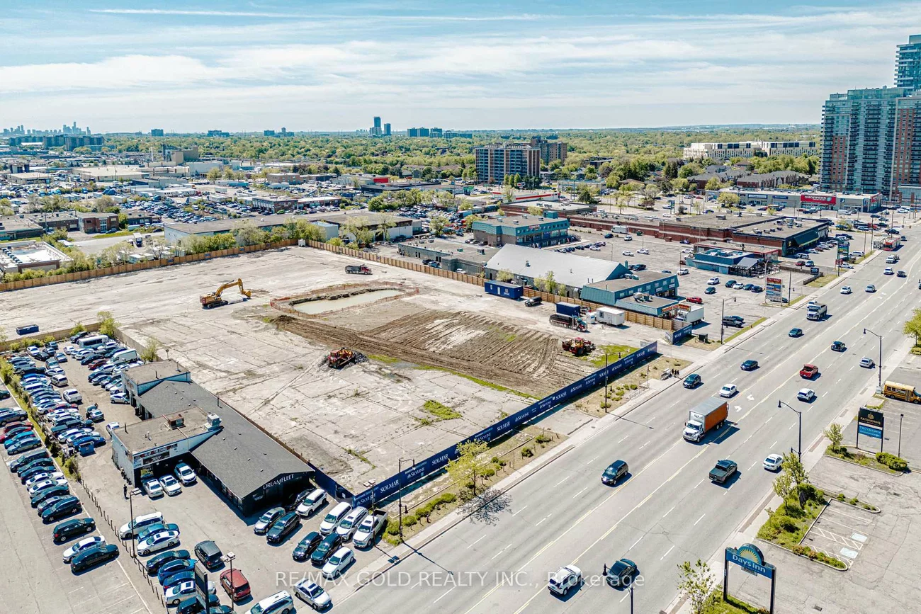243, Queen, Queen Street Corridor, Brampton