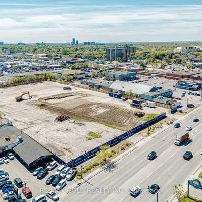 243, Queen, Queen Street Corridor, Brampton