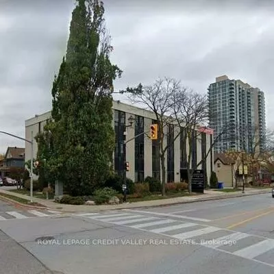 118, Queen, Downtown Brampton, Brampton
