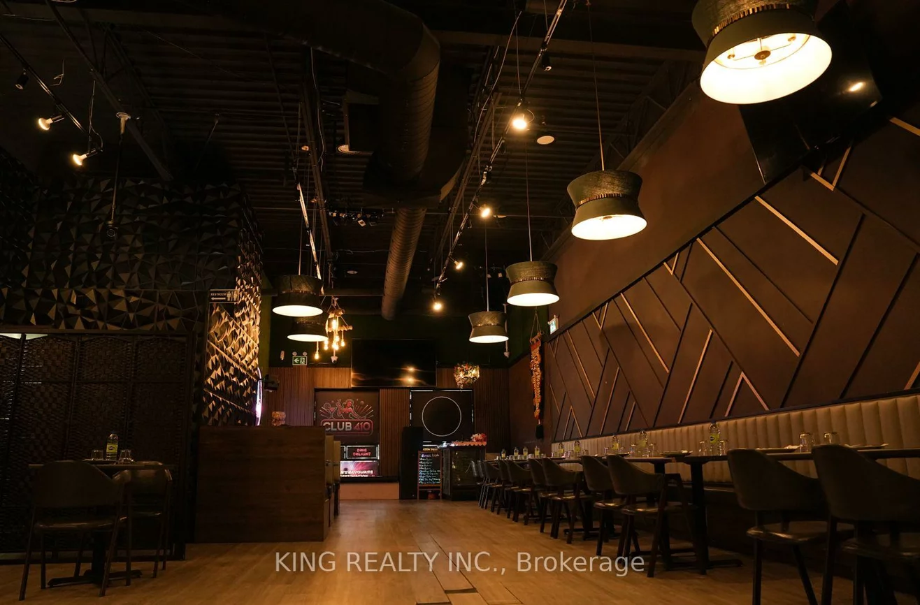 158, Kennedy, Bram West, Brampton