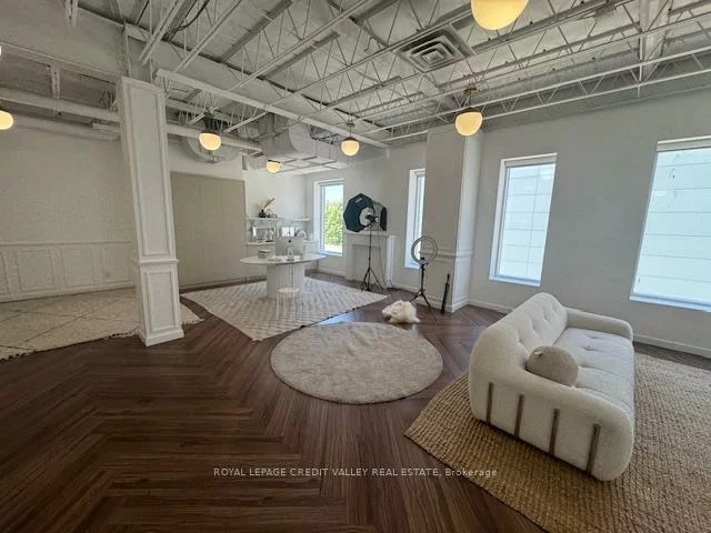 6, George, Downtown Brampton, Brampton