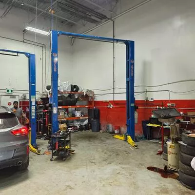 170, Glidden, Brampton East Industrial, Brampton