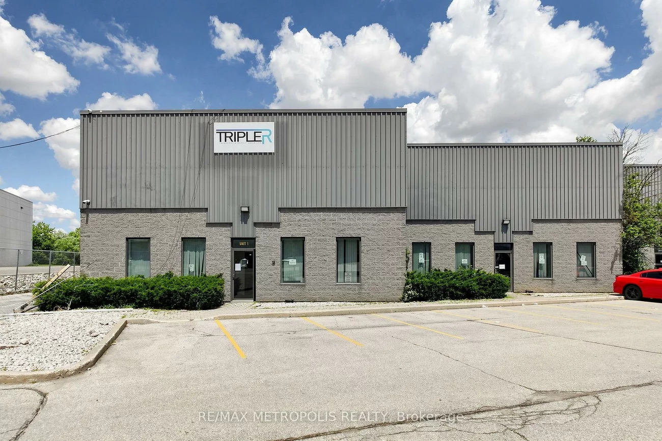 95, Hedgedale, Steeles Industrial, Brampton