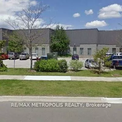 95, Hedgedale, Steeles Industrial, Brampton