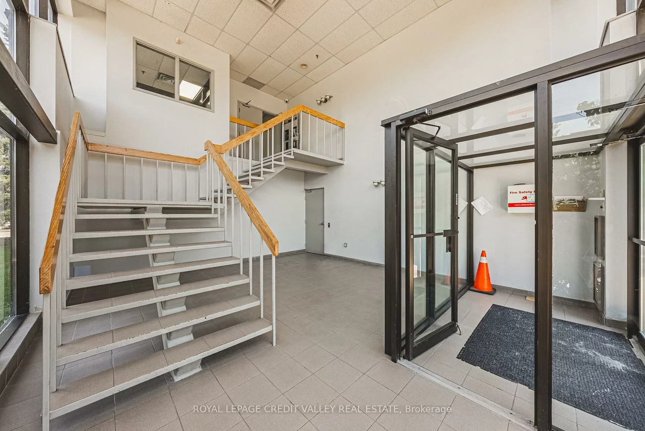 8, Edvac, Gore Industrial North, Brampton