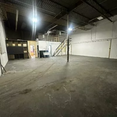 20, Strathearn, Steeles Industrial, Brampton