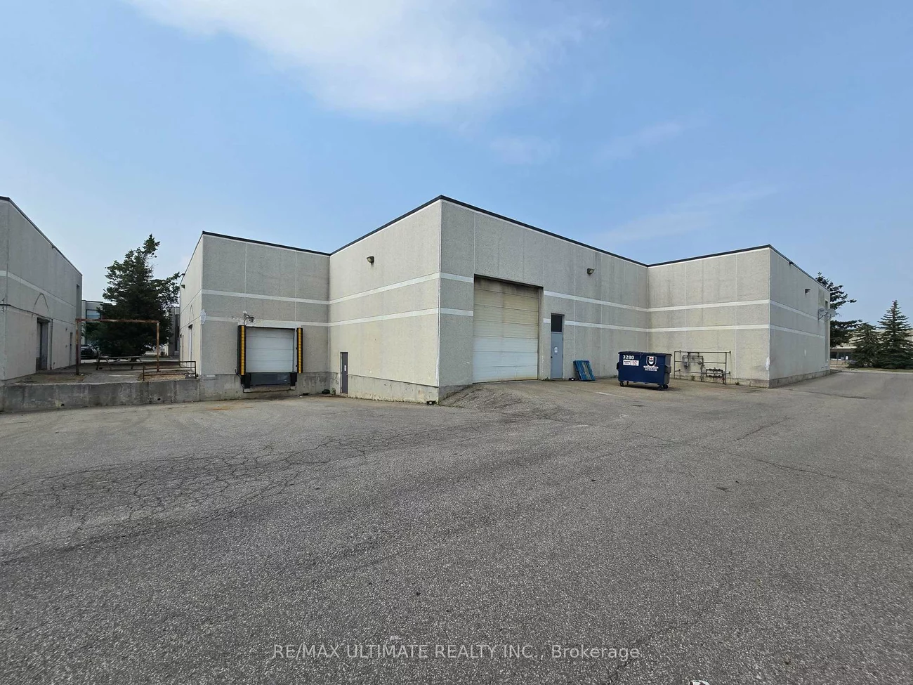 386, Deerhurst, Gore Industrial South, Brampton