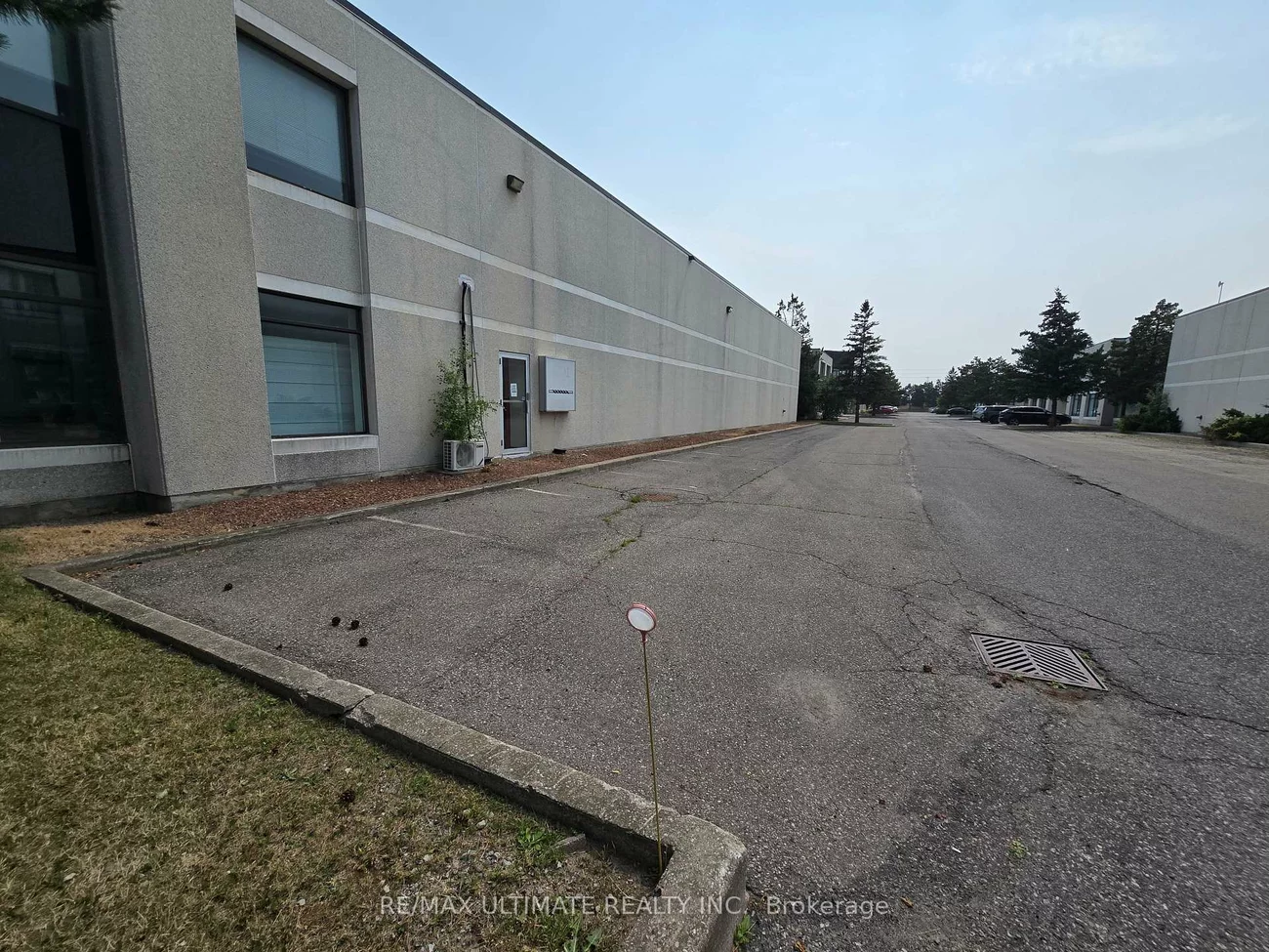 386, Deerhurst, Gore Industrial South, Brampton