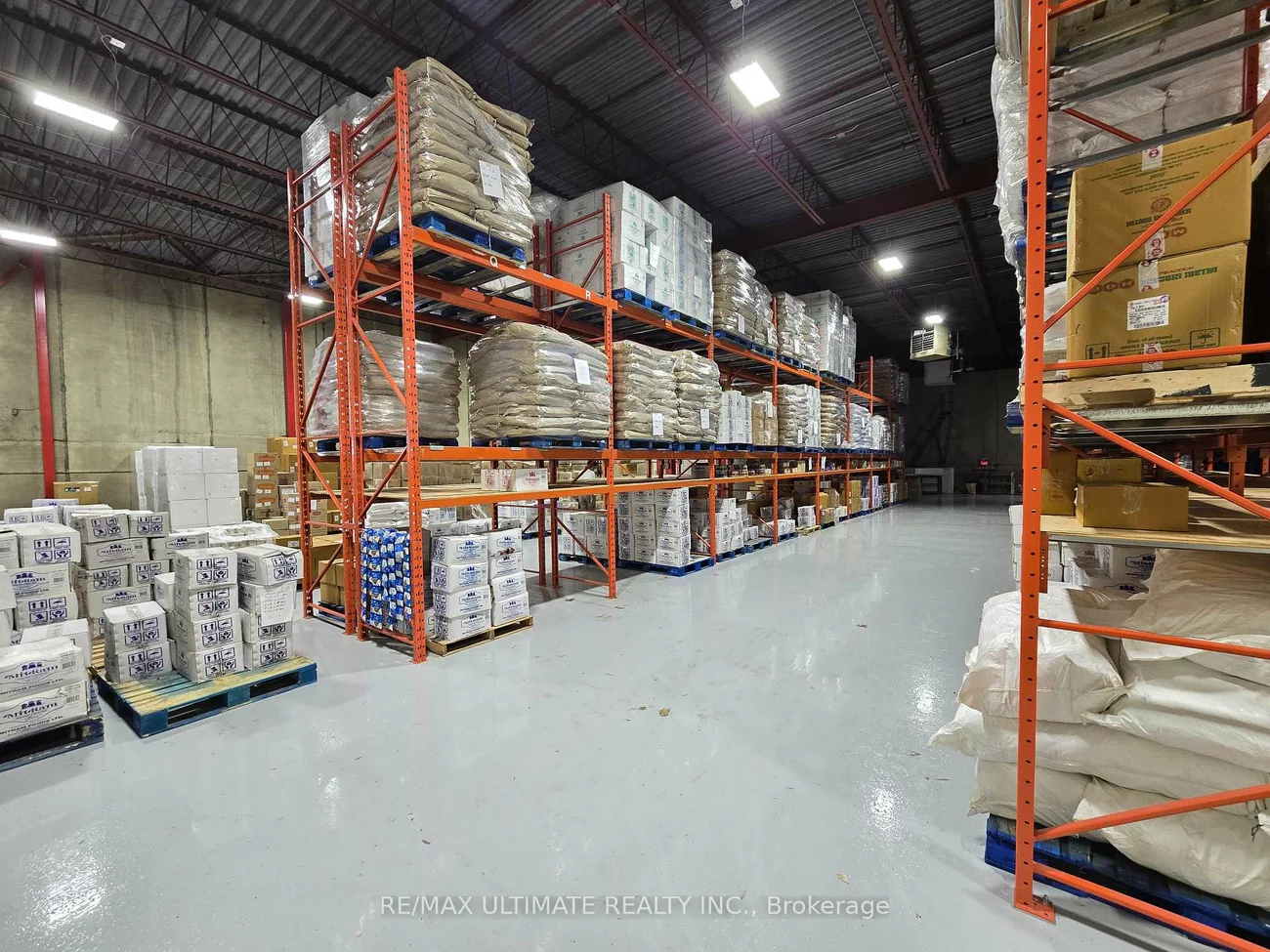 386, Deerhurst, Gore Industrial South, Brampton