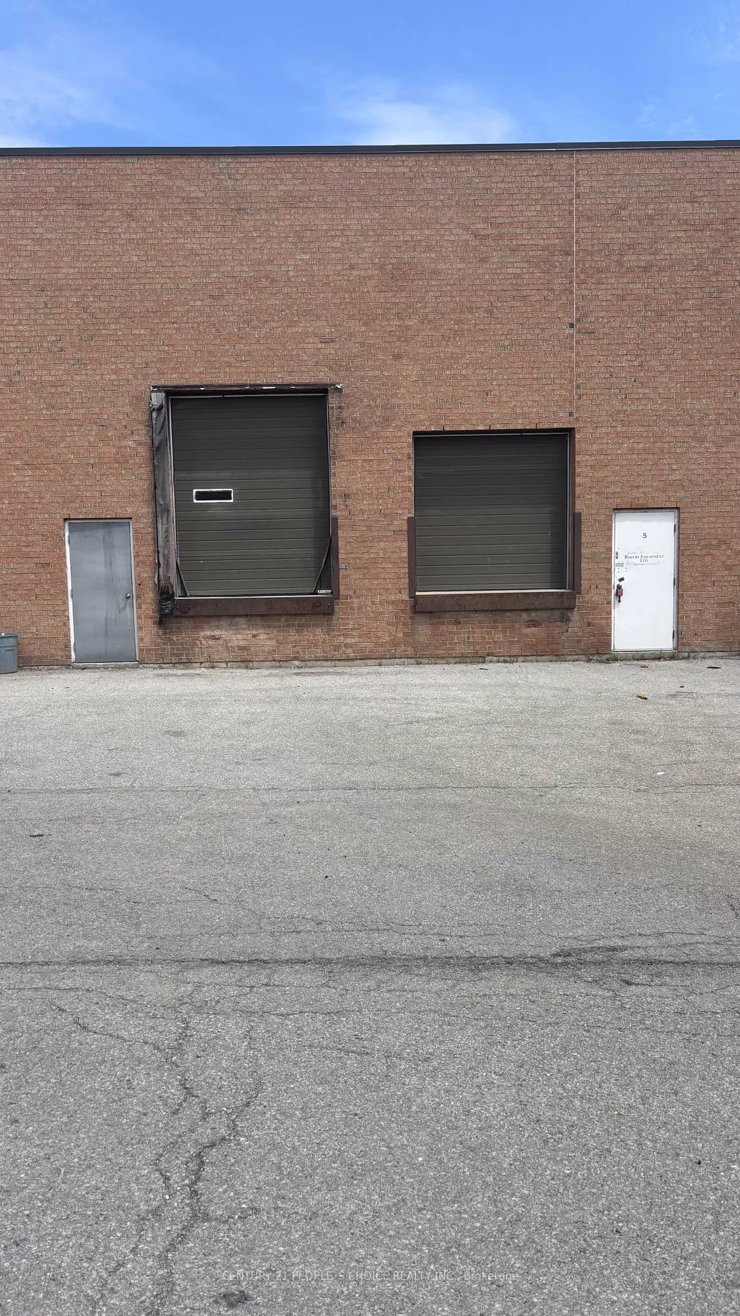 18, Automatic, Gore Industrial North, Brampton