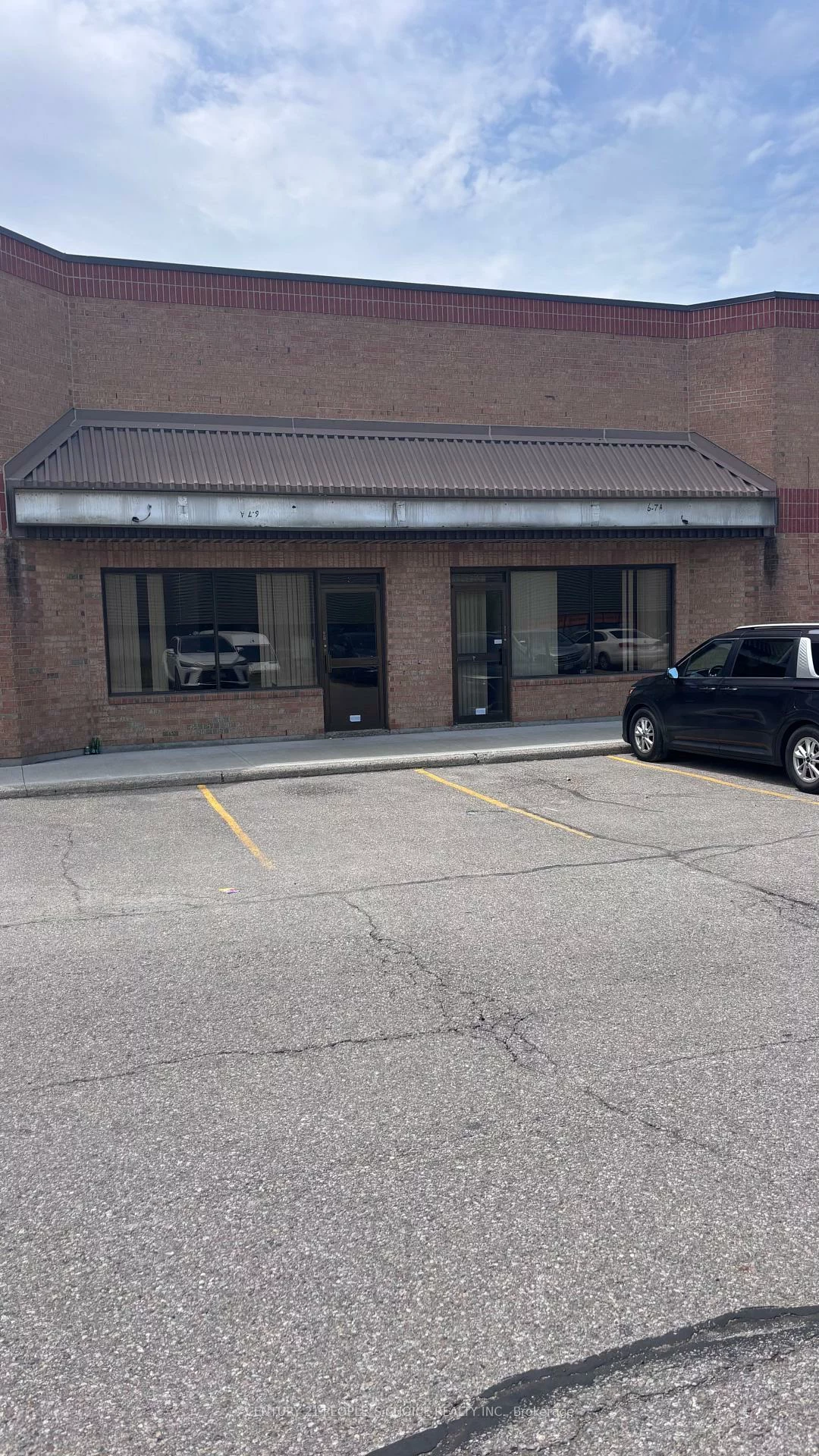 18, Automatic, Gore Industrial North, Brampton