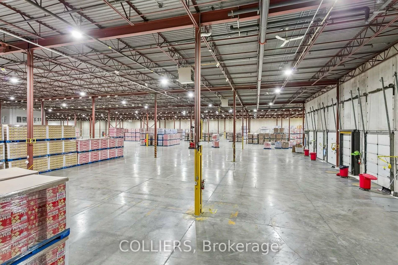 35, Precidio, Bramalea North Industrial, Brampton