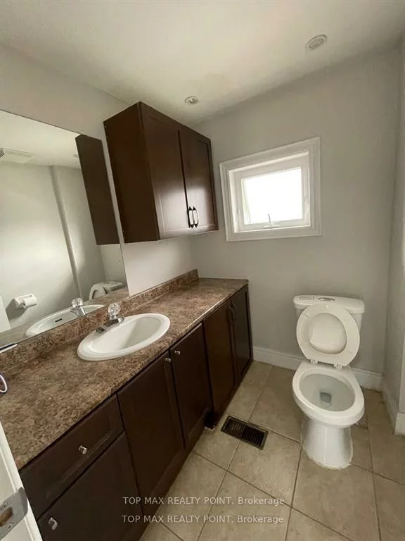 157, Queen, Downtown Brampton, Brampton