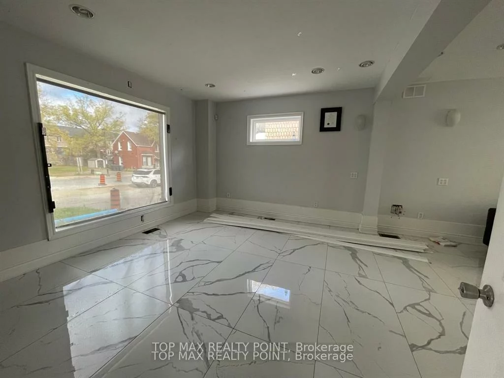 157, Queen, Downtown Brampton, Brampton