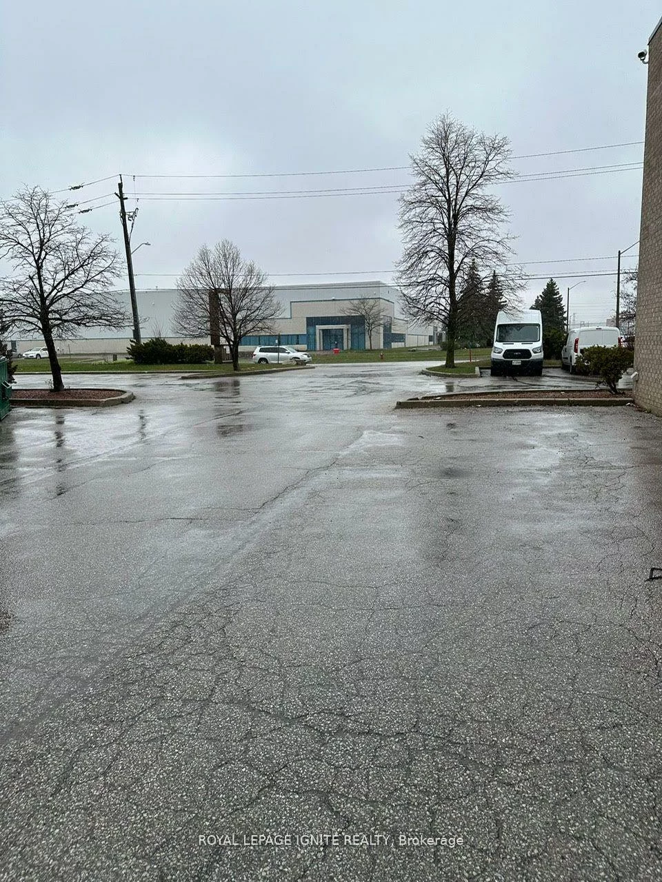 15, Kenview, Parkway Belt Industrial Area, Brampton