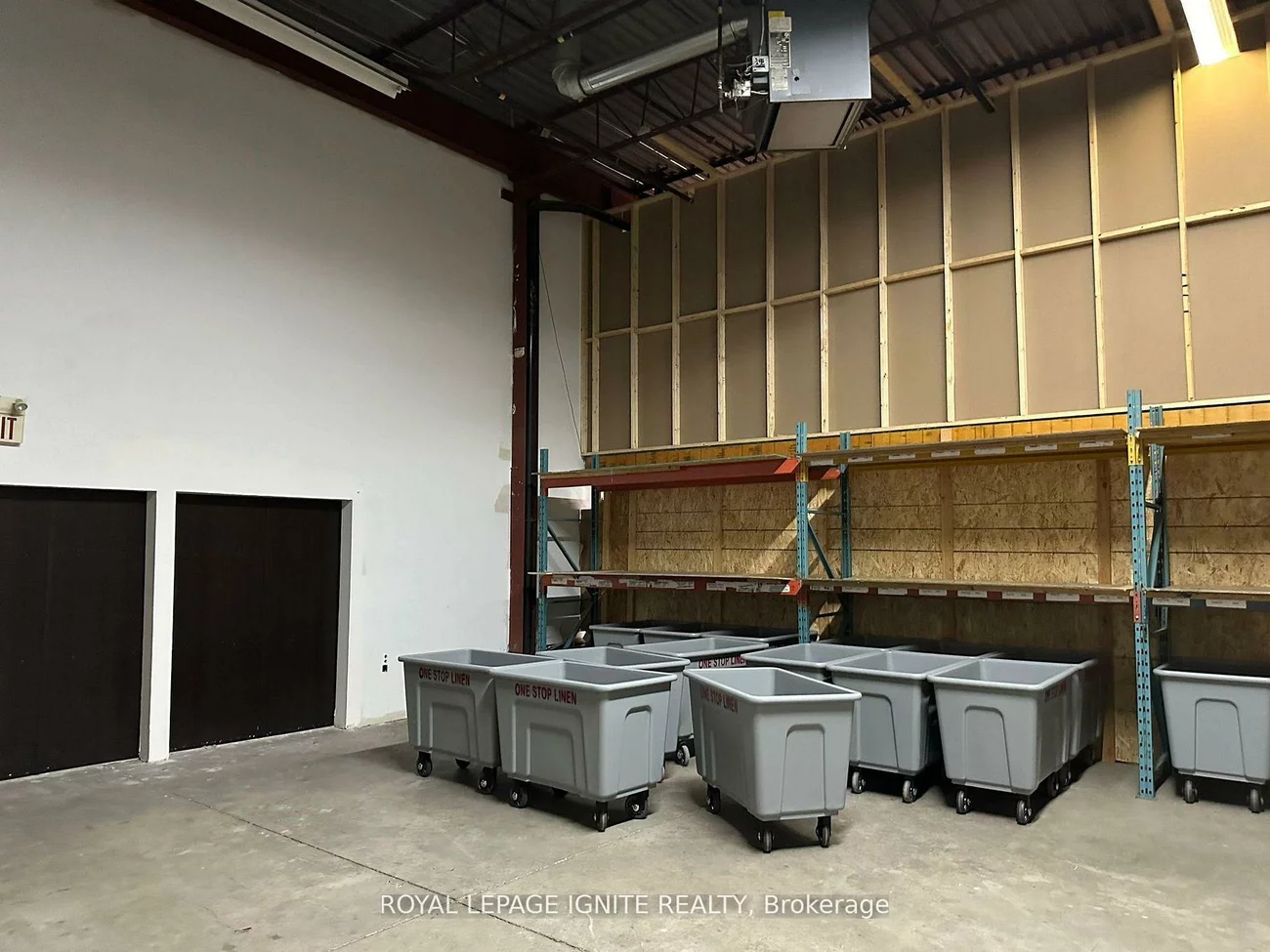 15, Kenview, Parkway Belt Industrial Area, Brampton