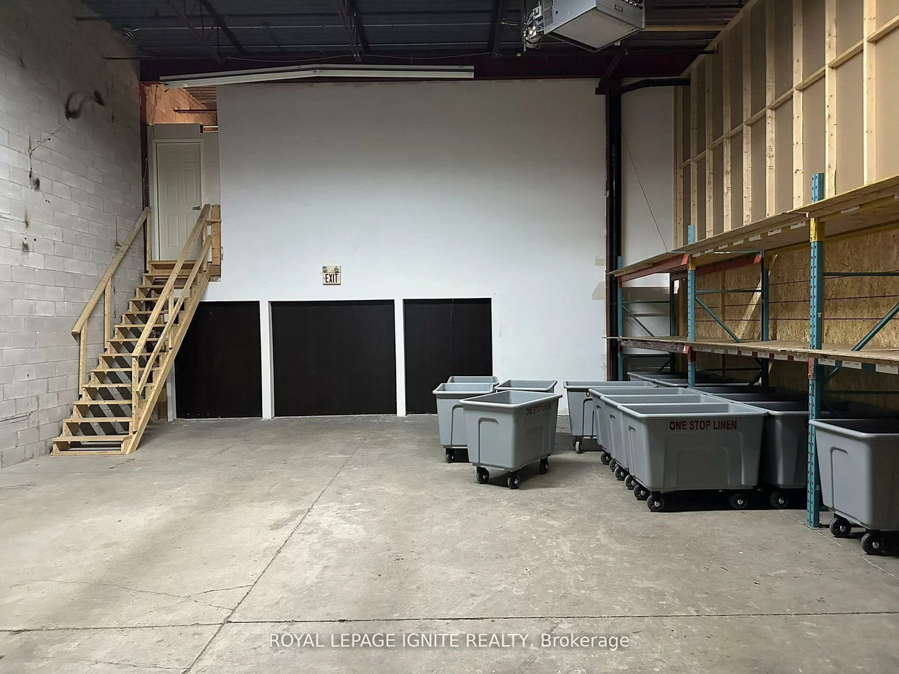 15, Kenview, Parkway Belt Industrial Area, Brampton